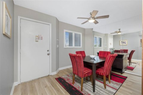 Condominio en venta en Englewood, Florida, 2 dormitorios, 101.54 m2 № 1909066 - foto 3