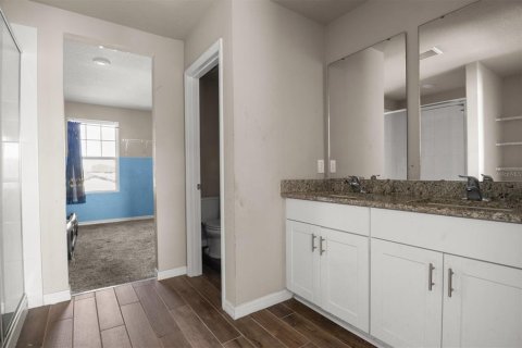 Casa en venta en Winter Haven, Florida, 4 dormitorios, 219.99 m2 № 2229563 - foto 25