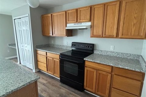 House in Riverview, Florida 4 bedrooms, 177.16 sq.m. № 1690461 - photo 7