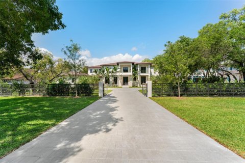 Villa ou maison à vendre à Palmetto Bay, Floride: 6 chambres, 650.5 m2 № 1588089 - photo 6