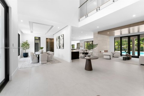 Villa ou maison à vendre à Palmetto Bay, Floride: 6 chambres, 650.5 m2 № 1588089 - photo 9