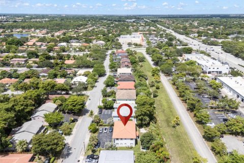 Propiedad comercial en venta en Coral Springs, Florida, 298.12 m2 № 1890683 - foto 22