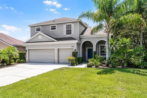 House in Orlando, Florida 4 bedrooms, 258.27 sq.m. № 1815416 - photo 2