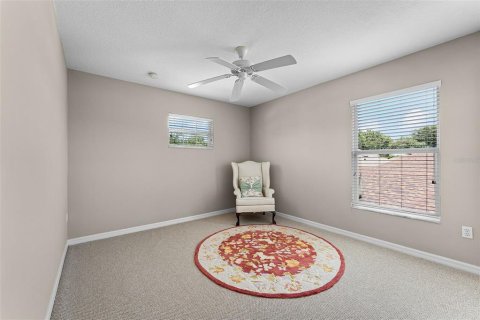 House in Orlando, Florida 4 bedrooms, 258.27 sq.m. № 1815416 - photo 23