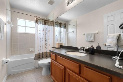 House in Orlando, Florida 4 bedrooms, 258.27 sq.m. № 1815416 - photo 22