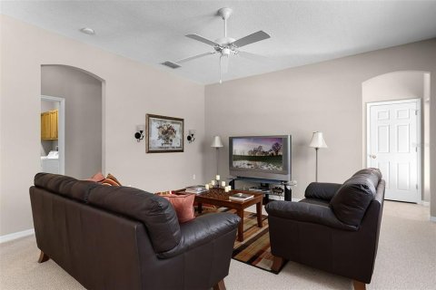 House in Orlando, Florida 4 bedrooms, 258.27 sq.m. № 1815416 - photo 16