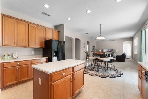 House in Orlando, Florida 4 bedrooms, 258.27 sq.m. № 1815416 - photo 15