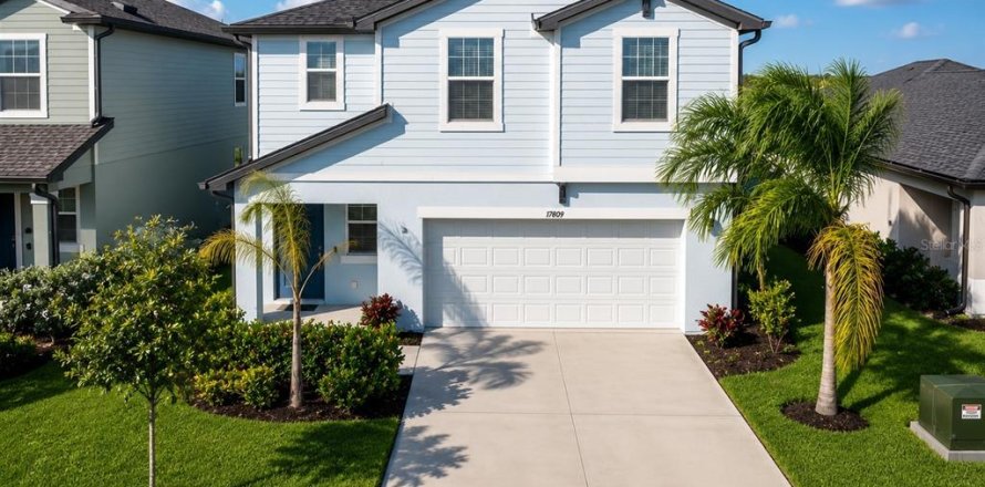 House in North Fort Myers, Florida 4 bedrooms, 175.12 sq.m. № 2284843