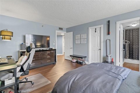 Condo in Orlando, Florida, 2 bedrooms  № 1761245 - photo 20