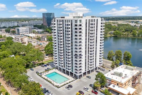 Condo in Orlando, Florida, 2 bedrooms  № 1761245 - photo 3