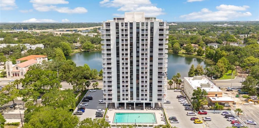 Condo in Orlando, Florida, 2 bedrooms № 1761245