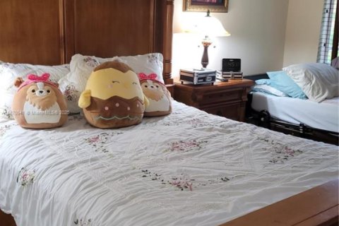 Condominio en venta en Miami Gardens, Florida, 2 dormitorios, 94.02 m2 № 1979450 - foto 13