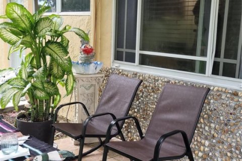 Condominio en venta en Miami Gardens, Florida, 2 dormitorios, 94.02 m2 № 1979450 - foto 3