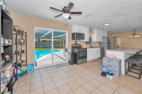 Villa ou maison à vendre à Port Richey, Floride: 4 chambres, 151.8 m2 № 2319261 - photo 23