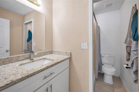Villa ou maison à vendre à Port Richey, Floride: 4 chambres, 151.8 m2 № 2319261 - photo 28