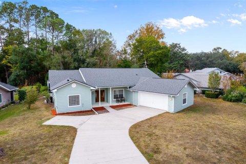 Villa ou maison à Homosassa, Floride 3 chambres, 170.57 m2 № 2092587