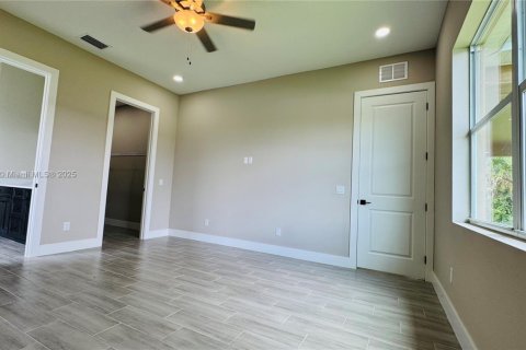 House in LaBelle, Florida 3 bedrooms, 156.17 sq.m. № 1776432 - photo 22