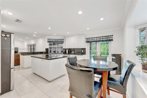 House in Coral Springs, Florida 4 bedrooms, 232.72 sq.m. № 1781796 - photo 20