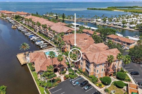Condo in Tampa, Florida, 2 bedrooms  № 2393428 - photo 27