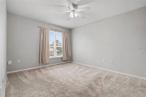 Condo in Tampa, Florida, 2 bedrooms  № 2393428 - photo 12