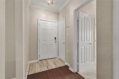 Condo in Tampa, Florida, 2 bedrooms  № 2393428 - photo 21