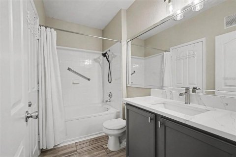 Condo in Tampa, Florida, 2 bedrooms  № 2393428 - photo 20