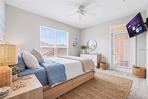Condo in Tampa, Florida, 2 bedrooms  № 2393428 - photo 17