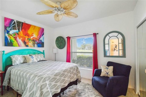Condo in Bradenton, Florida, 2 bedrooms  № 1831265 - photo 12