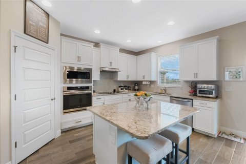 Casa en venta en Winter Garden, Florida, 5 dormitorios, 263.84 m2 № 1815272 - foto 28