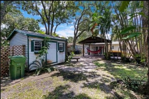 Casa en alquiler en Fort Lauderdale, Florida, 3 dormitorios, 117.52 m2 № 1208011 - foto 1