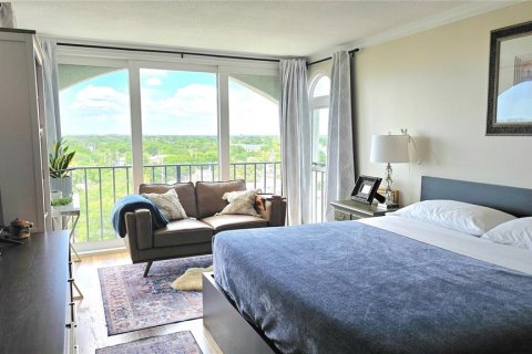 Condominio en alquiler en Tampa, Florida, 2 dormitorios, 109.25 m2 № 2224440 - foto 7