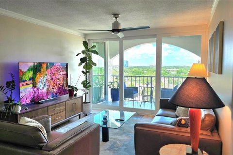 Condominio en alquiler en Tampa, Florida, 2 dormitorios, 109.25 m2 № 2224440 - foto 5