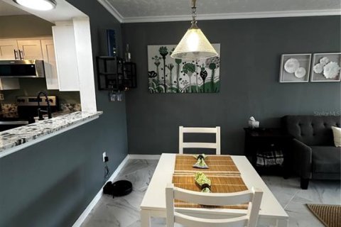 Condominio en venta en Clearwater, Florida, 2 dormitorios, 89.19 m2 № 2098601 - foto 8