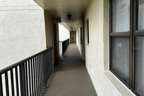 Condominio en venta en Clearwater, Florida, 2 dormitorios, 89.19 m2 № 2098601 - foto 22