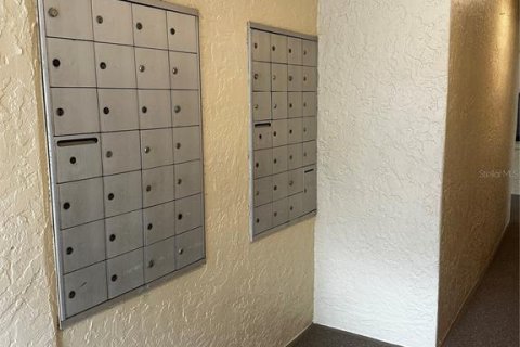 Condominio en venta en Clearwater, Florida, 2 dormitorios, 89.19 m2 № 2098601 - foto 24