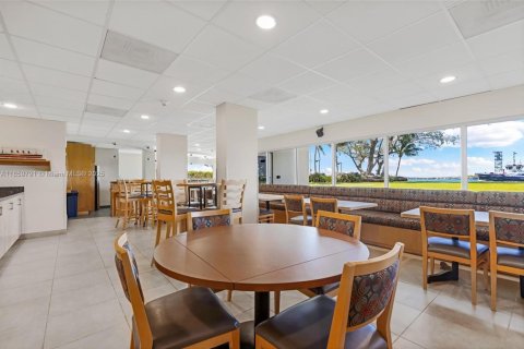 Condo in Fort Lauderdale, Florida, 1 bedroom № 2016320 - photo 14