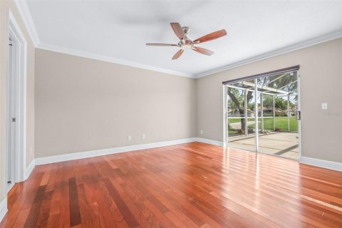 House in Haines City, Florida 4 bedrooms, 190.26 sq.m. № 2110584 - photo 20