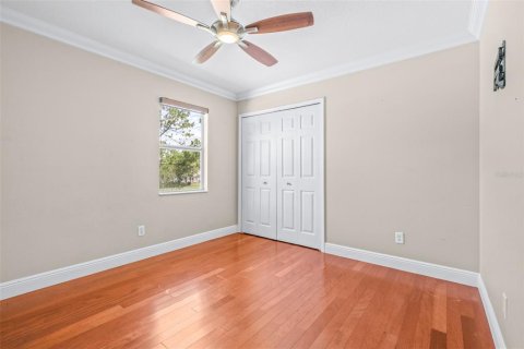 House in Haines City, Florida 4 bedrooms, 190.26 sq.m. № 2110584 - photo 30