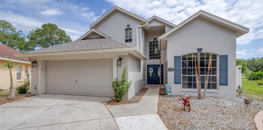 House in Haines City, Florida 4 bedrooms, 190.26 sq.m. № 2110584