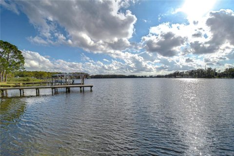 House in Land O' Lakes, Florida 4 bedrooms, 291.53 sq.m. № 1734061 - photo 2