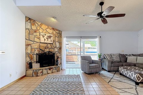 Villa ou maison à vendre à Lakeland, Floride: 4 chambres, 173.82 m2 № 1644628 - photo 7