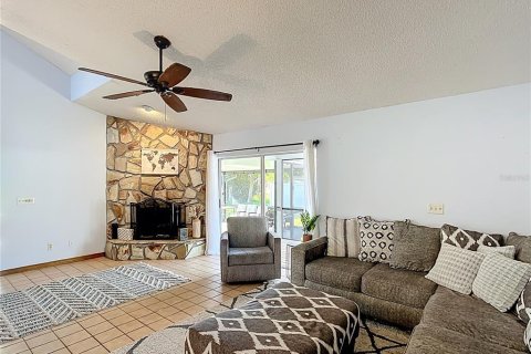 Villa ou maison à vendre à Lakeland, Floride: 4 chambres, 173.82 m2 № 1644628 - photo 8