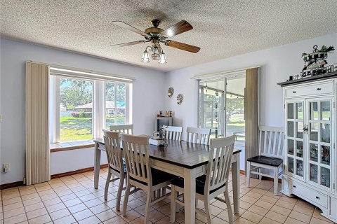 Villa ou maison à vendre à Lakeland, Floride: 4 chambres, 173.82 m2 № 1644628 - photo 13