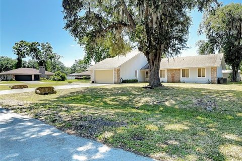 Villa ou maison à vendre à Lakeland, Floride: 4 chambres, 173.82 m2 № 1644628 - photo 2