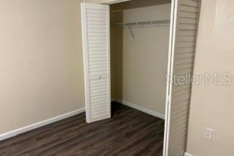 Villa ou maison à louer à Tarpon Springs, Floride: 3 chambres, 129.13 m2 № 2432603 - photo 2