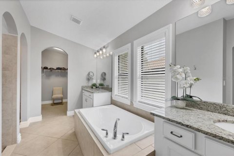 Villa ou maison à vendre à Lakewood Ranch, Floride: 4 chambres, 243.59 m2 № 1530101 - photo 11