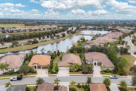 Villa ou maison à vendre à Lakewood Ranch, Floride: 4 chambres, 243.59 m2 № 1530101 - photo 19