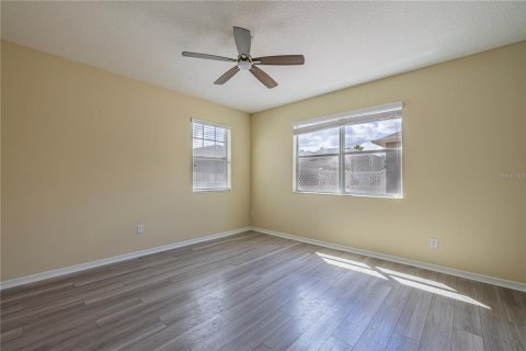 Townhouse in Windermere, Florida 3 bedrooms, 162.39 sq.m. № 1913878 - photo 11