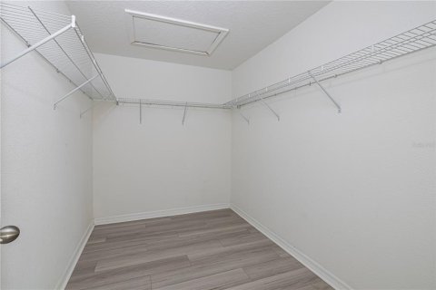 Townhouse in Windermere, Florida 3 bedrooms, 162.39 sq.m. № 1913878 - photo 24