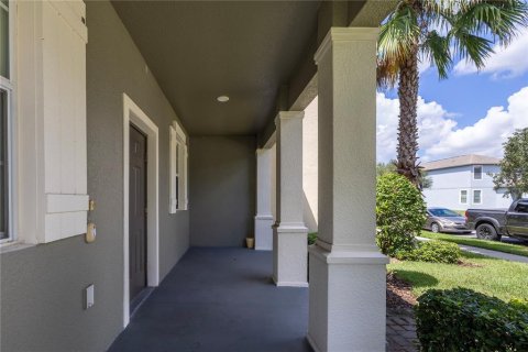 Townhouse in Windermere, Florida 3 bedrooms, 162.39 sq.m. № 1913878 - photo 4